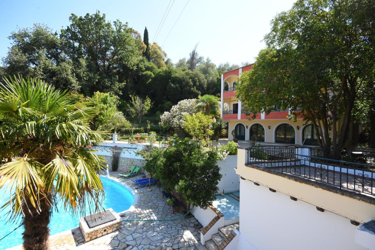 Callisto Beach Hotel Liapades Exterior photo