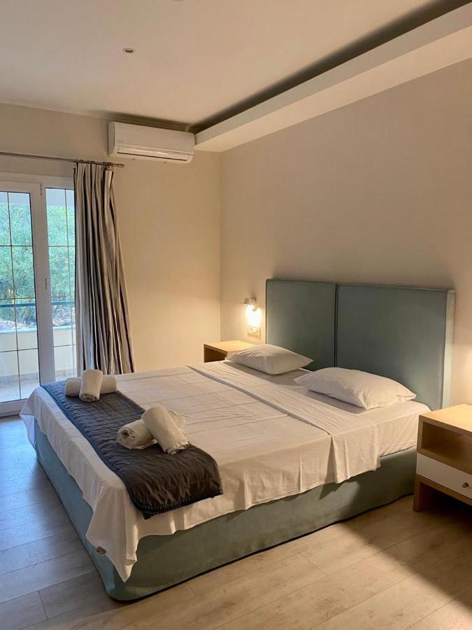 Callisto Beach Hotel Liapades Exterior photo