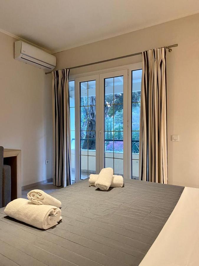 Callisto Beach Hotel Liapades Exterior photo
